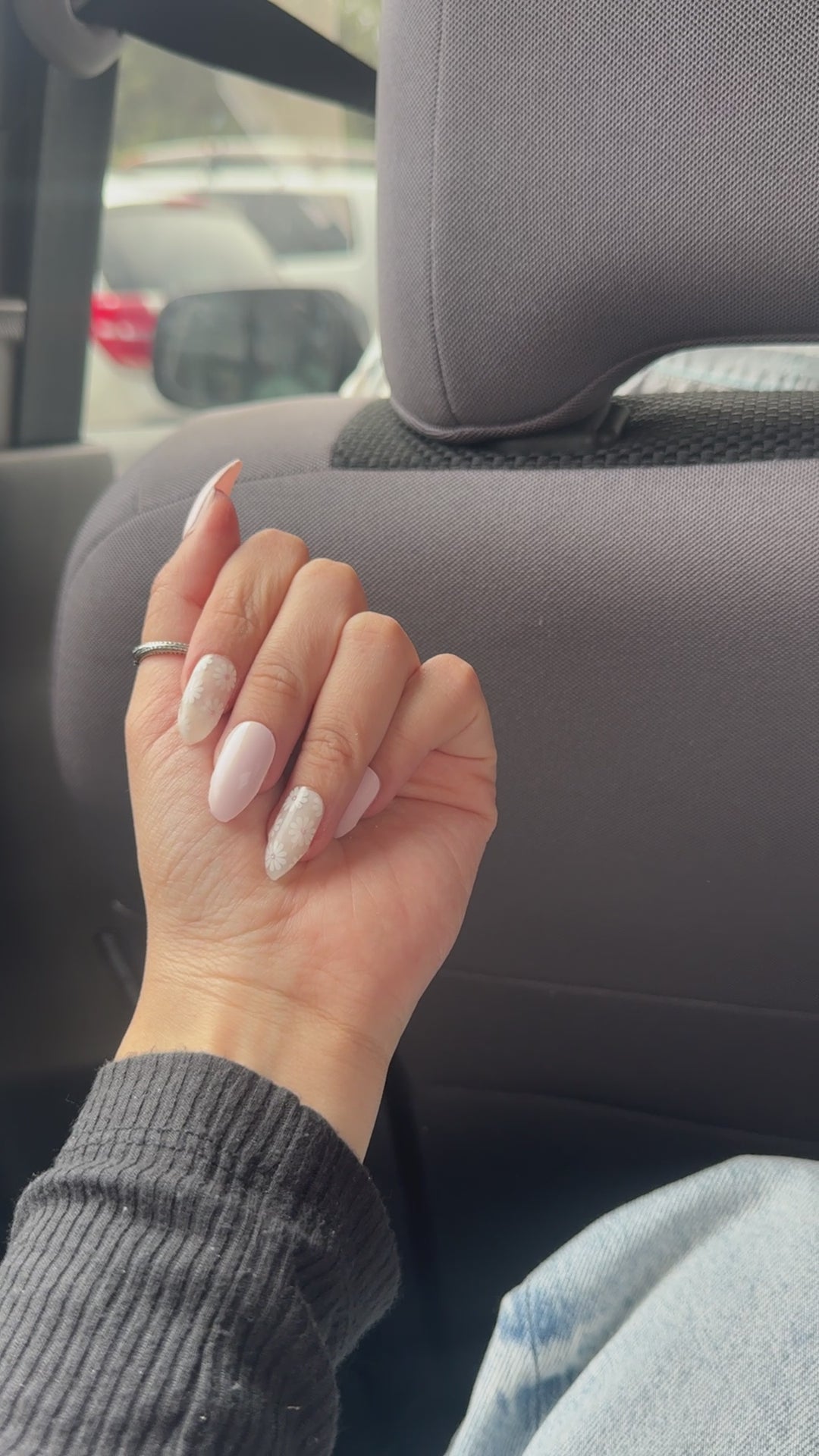 Dainty Daisies Semi Cured Gel Nail Sticker Kit